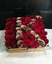 Load image into Gallery viewer, Online Flower Bouquet in a Box - Choose a letter - Customisable I-FBO
