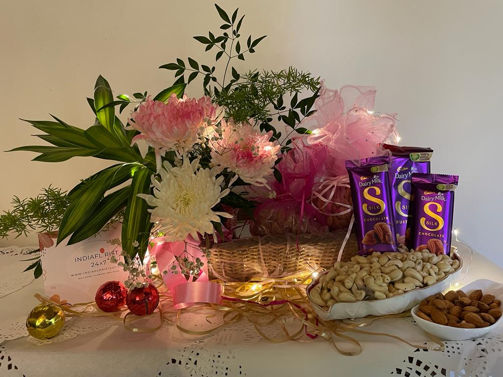 Send Gifts for Her online- Pretty in Pink - Gift Hamper - Same Day Delivery - Chocolates & Dry Fruits C-GBF