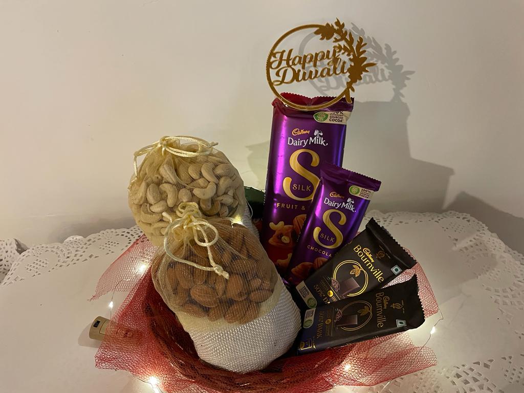 Send Best Gift Basket for Diwali Chocolate and Dry Fruits  - Same day Delivery - Best Seller Gift Hamper C-GBF