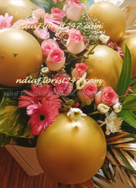 Golden balloon decoration with gold leaves -Balloon Hamper C-BF