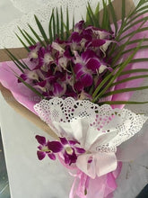 Load image into Gallery viewer, Birthday bouquet buy and send online Purple Orchids flower I-FBO
