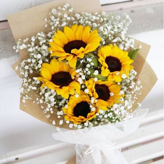 Sunflower Deliver flower bouquet gifts online for same day delivery in India I-FBO